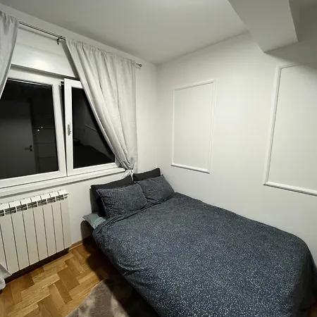 Emerald Onyx Apartment Belgrade
