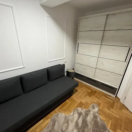 Emerald Onyx Apartment Belgrade